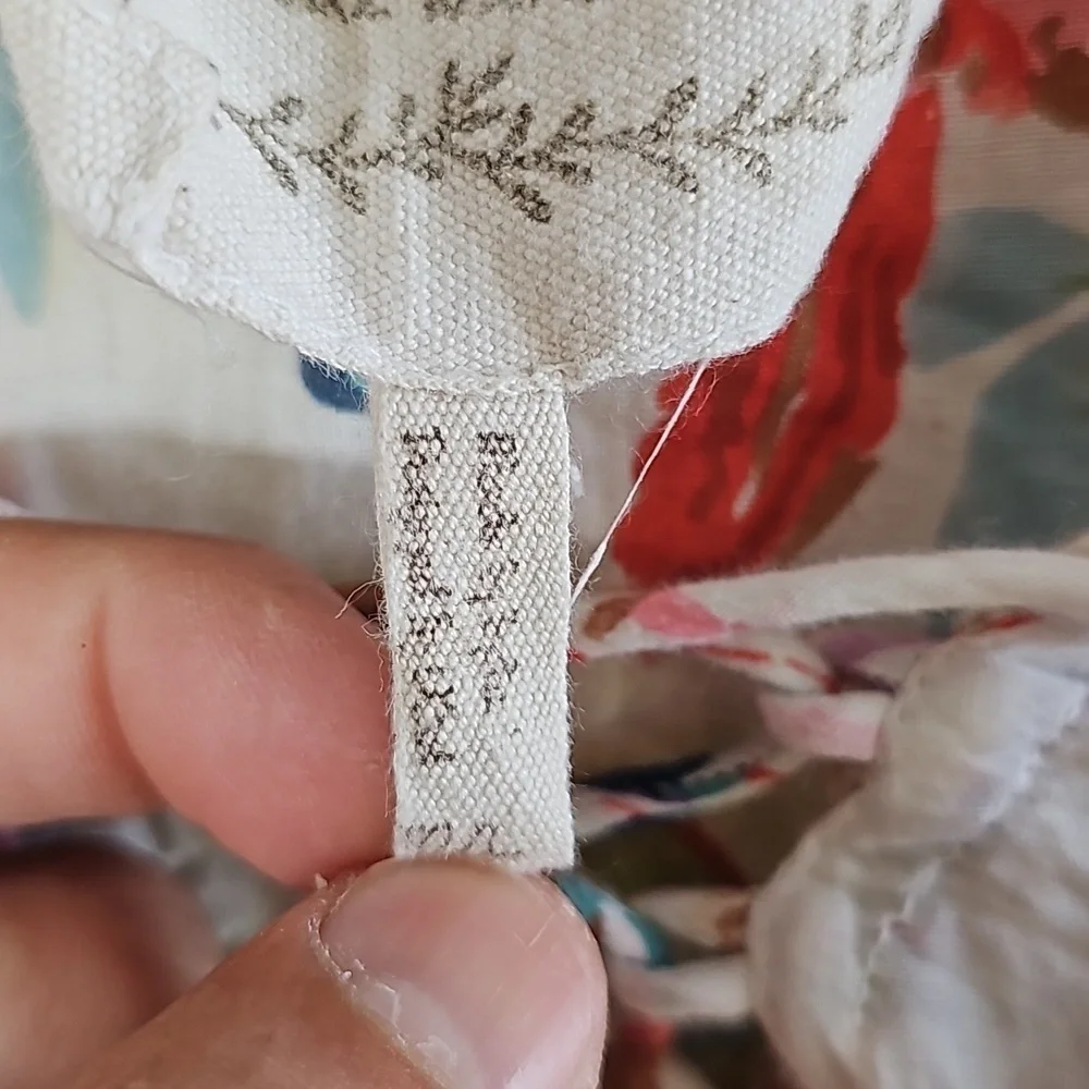 Z & L Beachy Tropical Floral Bird Tassel Fringe Kimono. - Picture 5 of 7